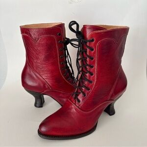 EUC Oak Tree Farms Retro Western Cowgirl Lace Up Victorian Boots Booties Leather